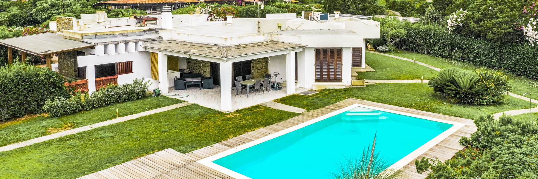 Elegant Townhouse with Pool in Stintino, Sardinia