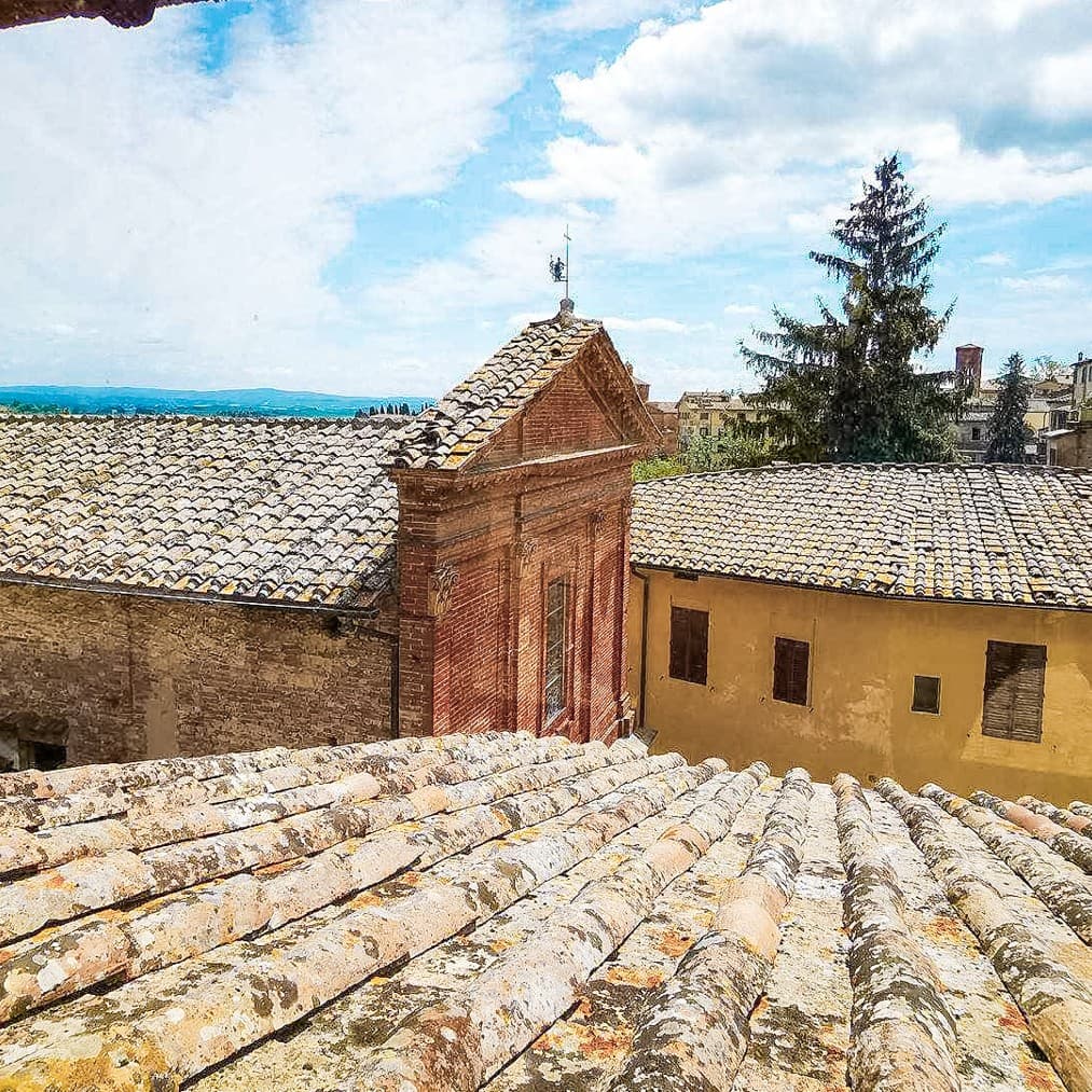 Spacious Loft in Siena, Tuscany with Terrace