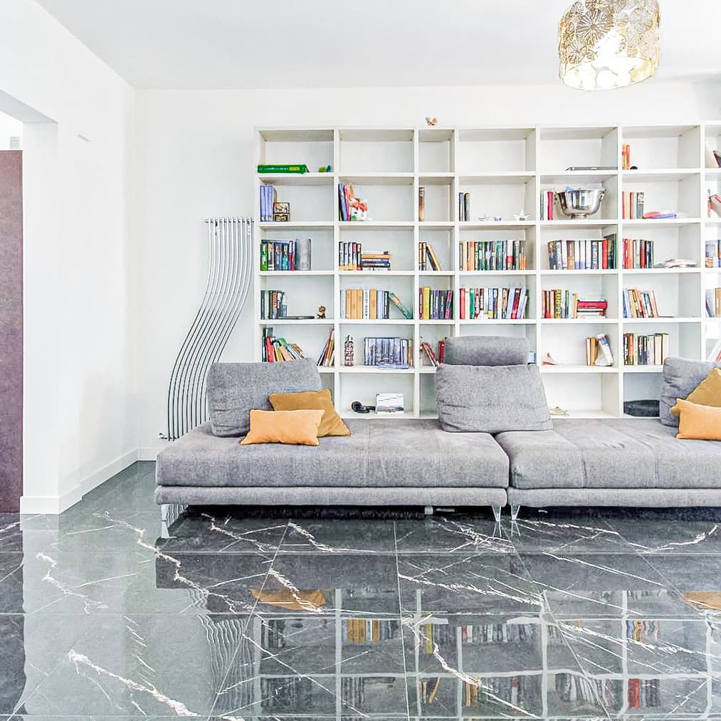 Spacious Villa in Piombino, Tuscany: 243 Sq. mt. Gem