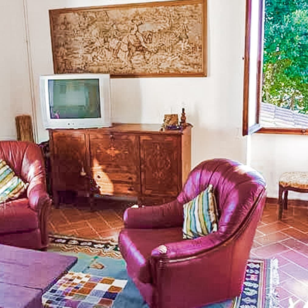 Spacious Villa in Charming Guardistallo, Tuscany