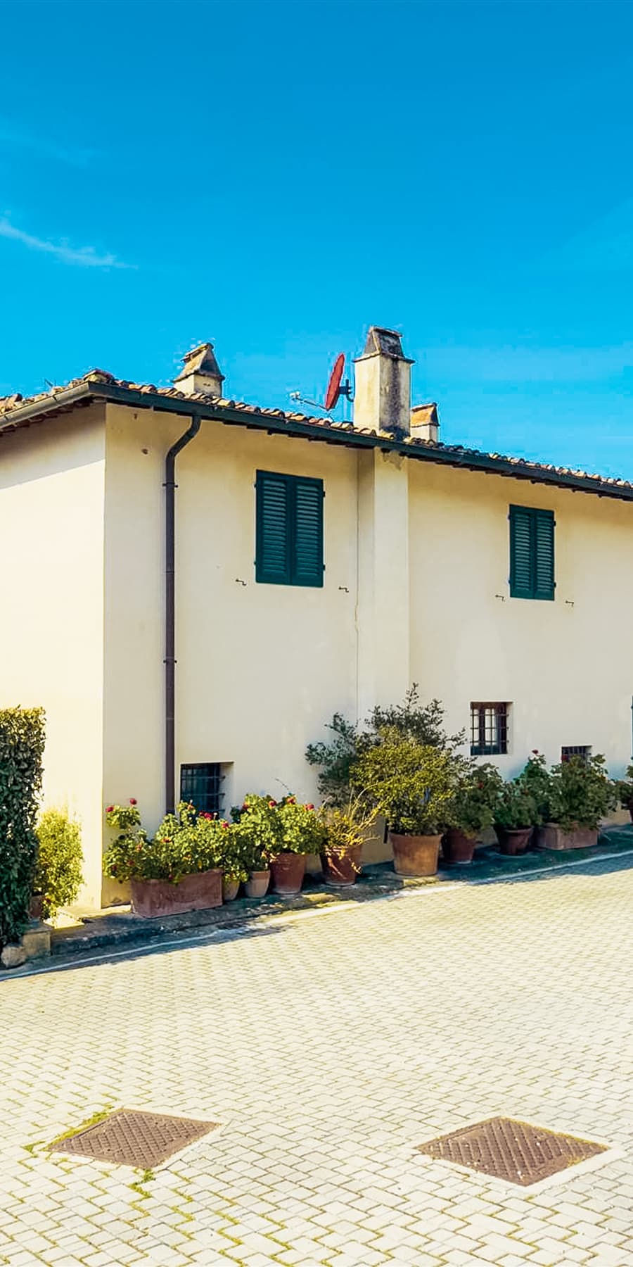 Charming Villa in Calenzano, Tuscany with Garden