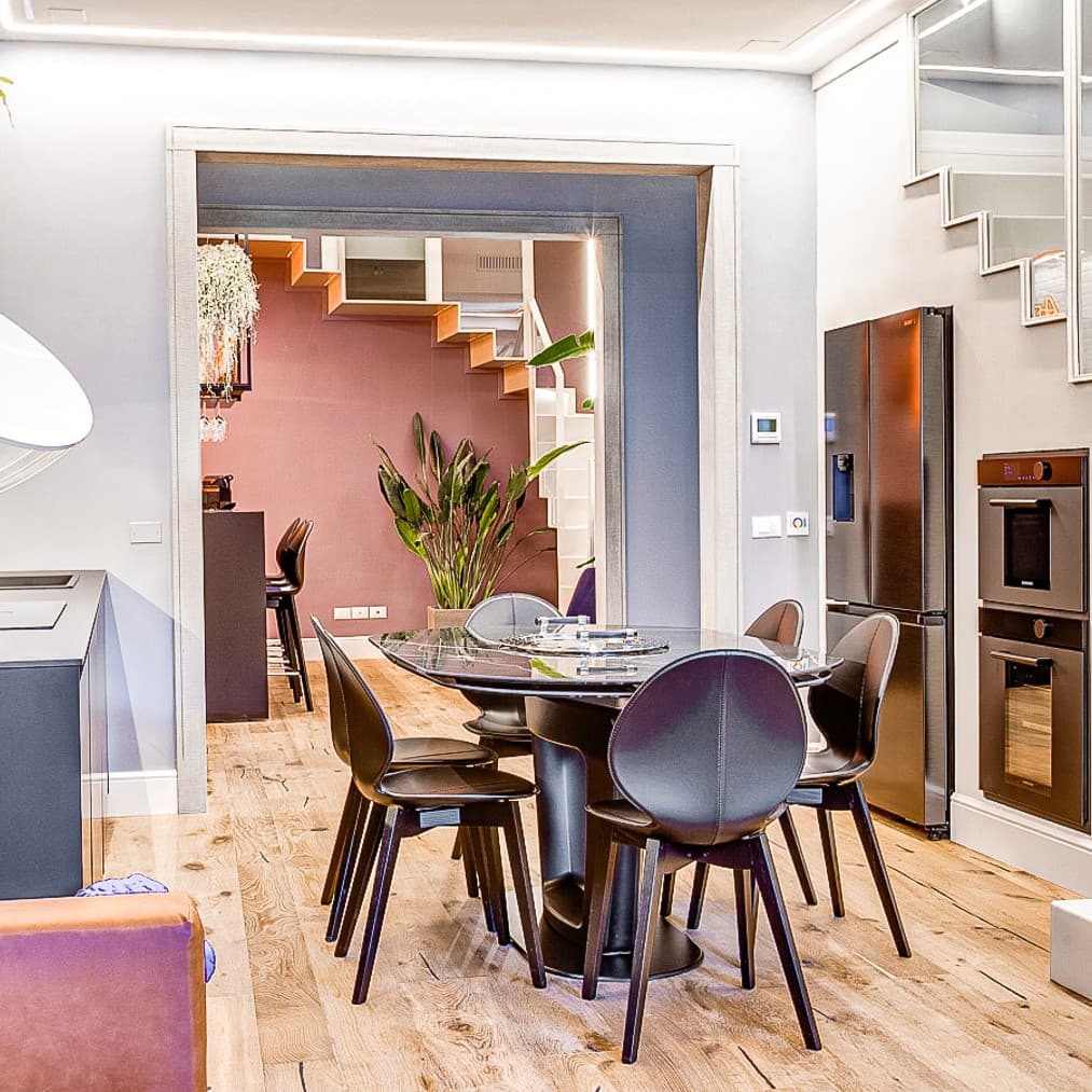 Prestigious Loft with Terrace Views in Florence