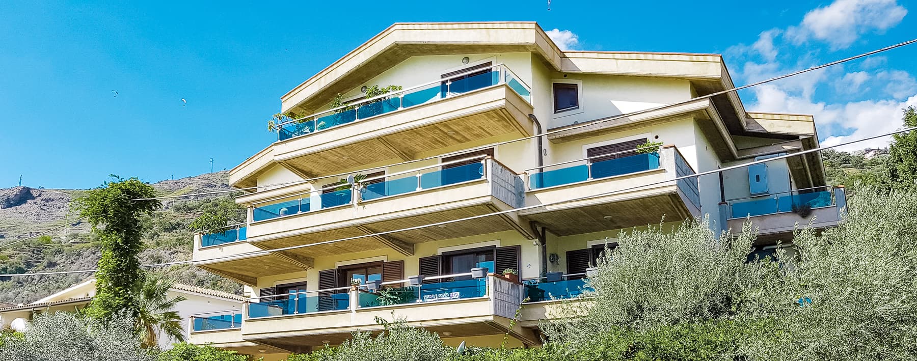 Appartamento di lusso fronte mare a Taormina, Sicilia
