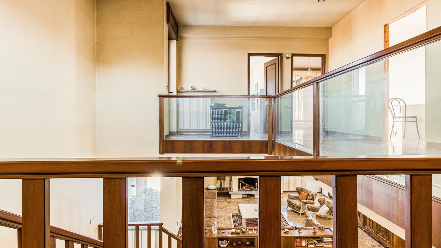 Big Image 14