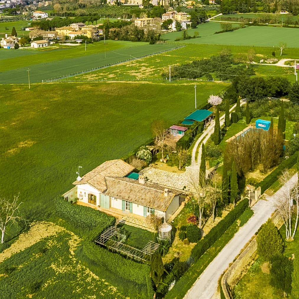Charming Provencal Villa in Assisi, Umbria