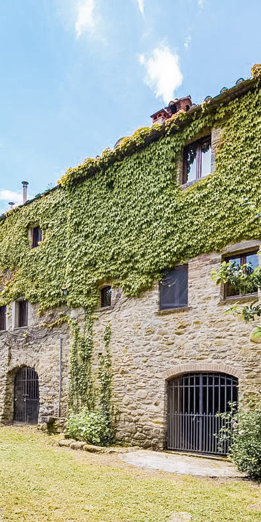 Historic Colonica with Pool in Tuscany's Cortona