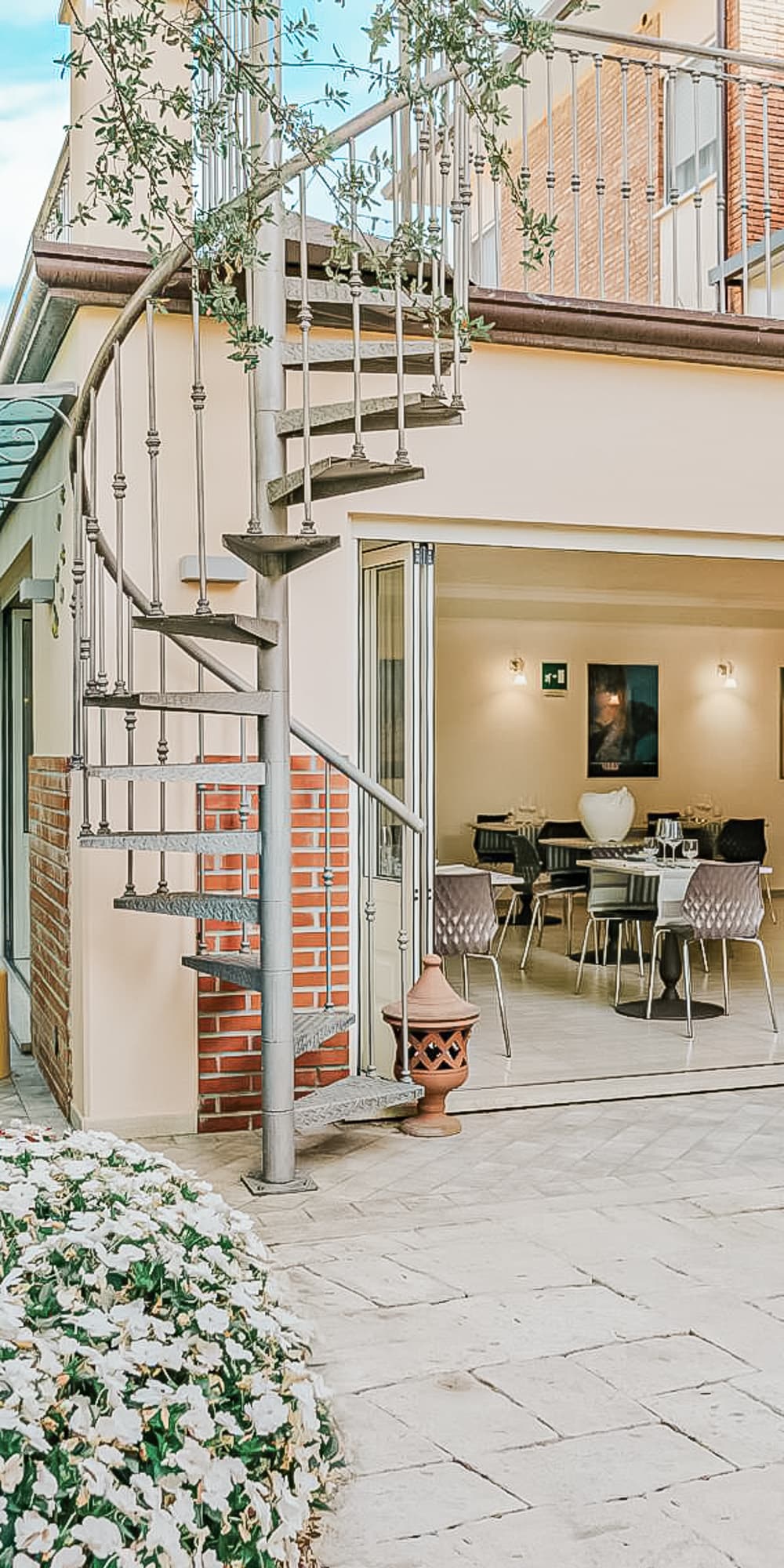 Charming Hotel in Forte dei Marmi, Tuscany Near Sea