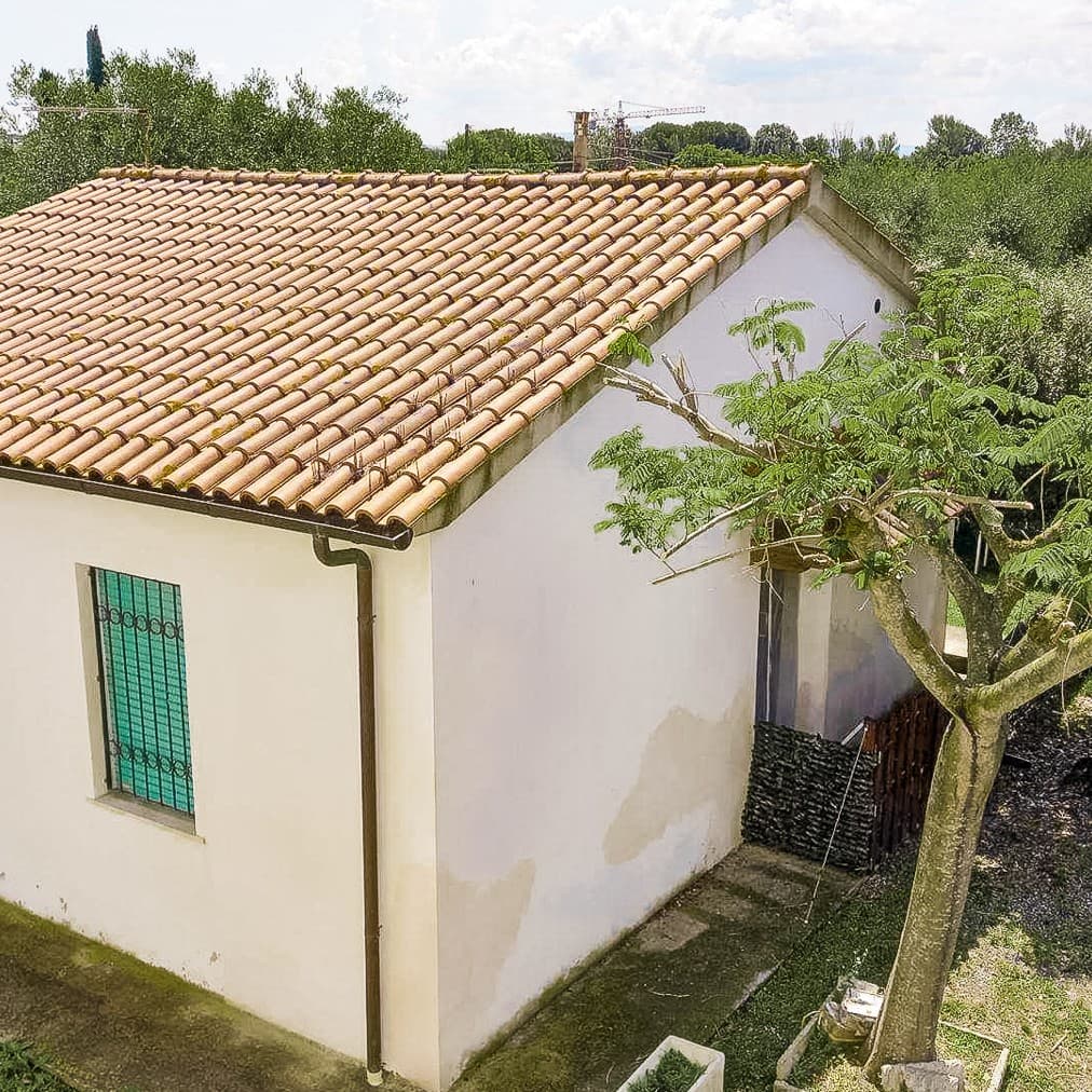 Spacious Farmhouse in Rosignano Marittimo, Tuscany