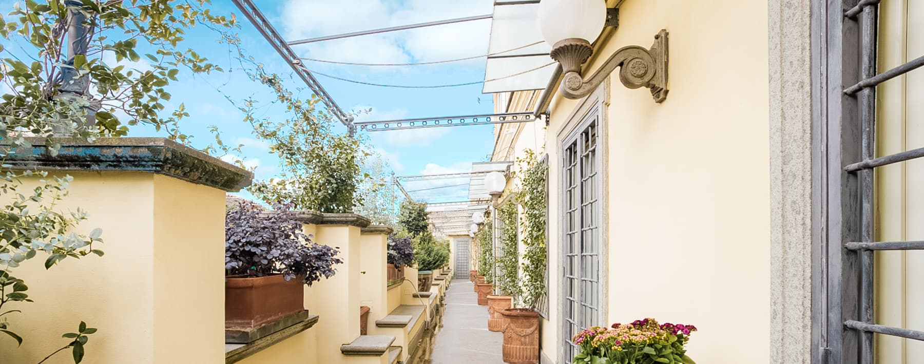 Luxury Penthouse with Terrace in Rome, Lazio