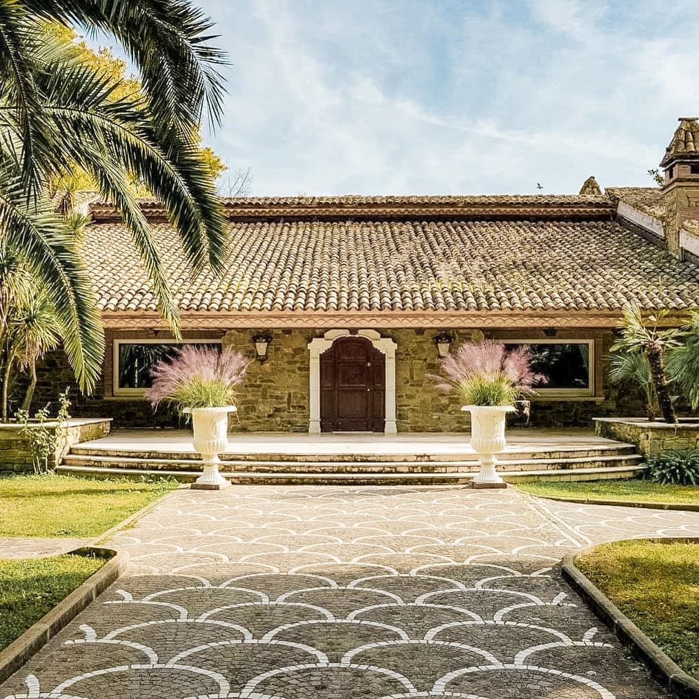 Charming Villa in Rome, Lazio