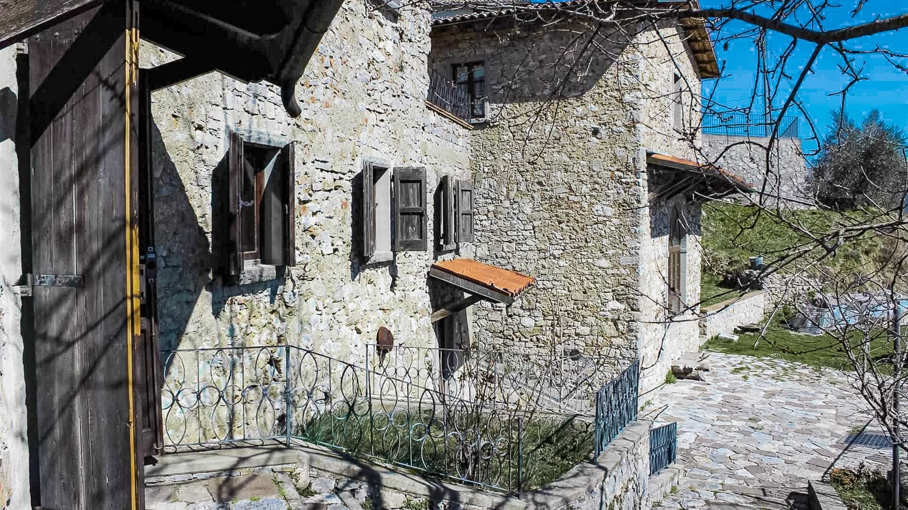Big Image 14
