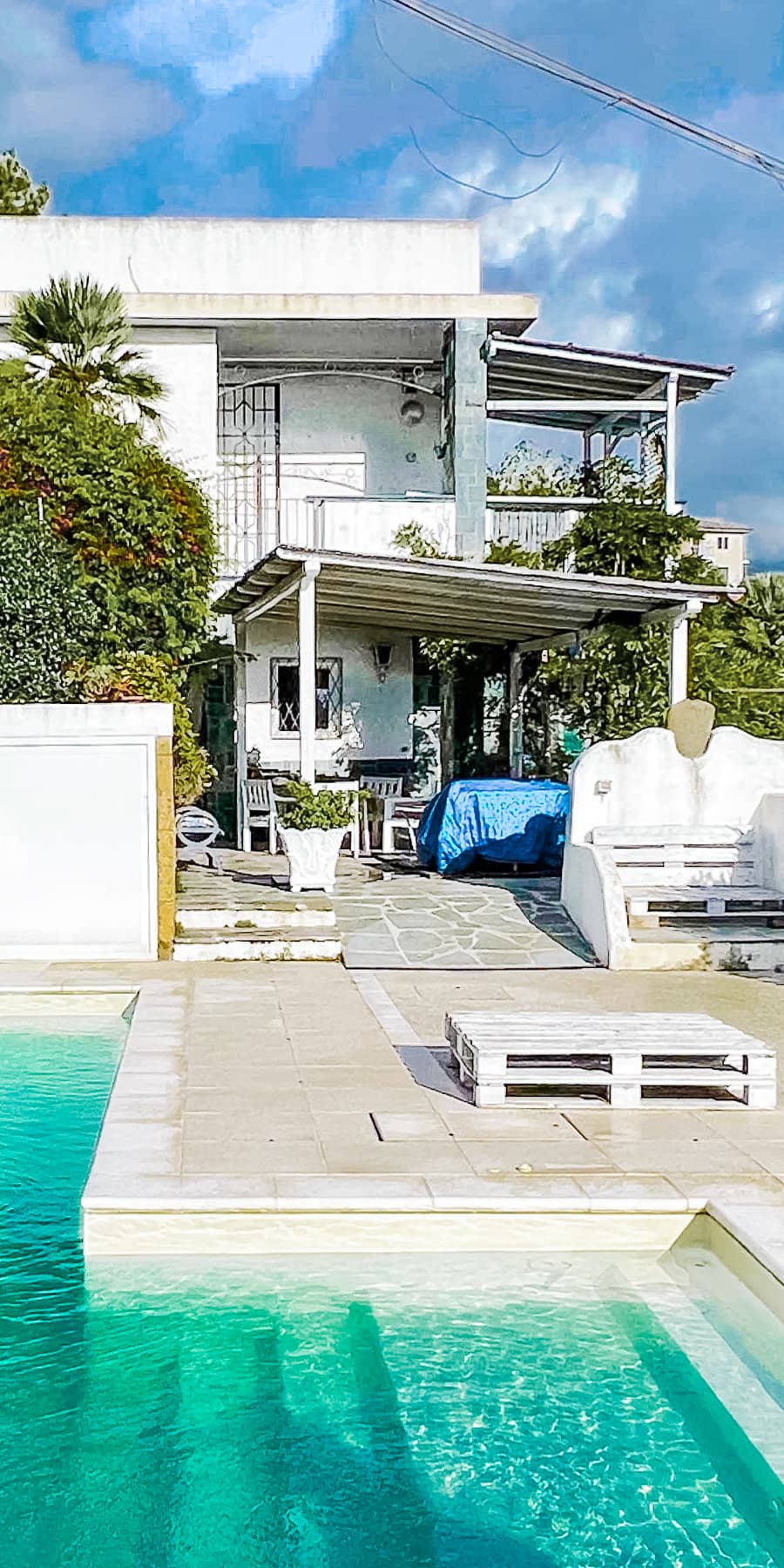 Elegant Villa with Pool in Noli, Liguria Coast Retreat