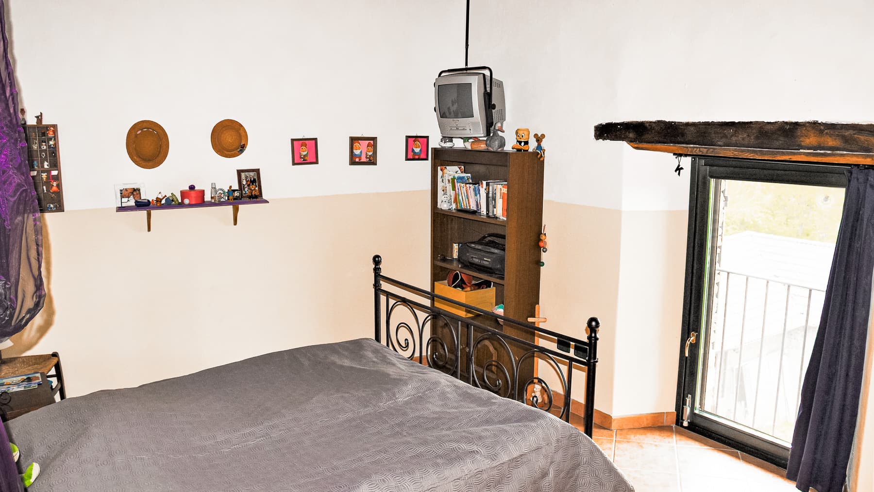 Big Image 12
