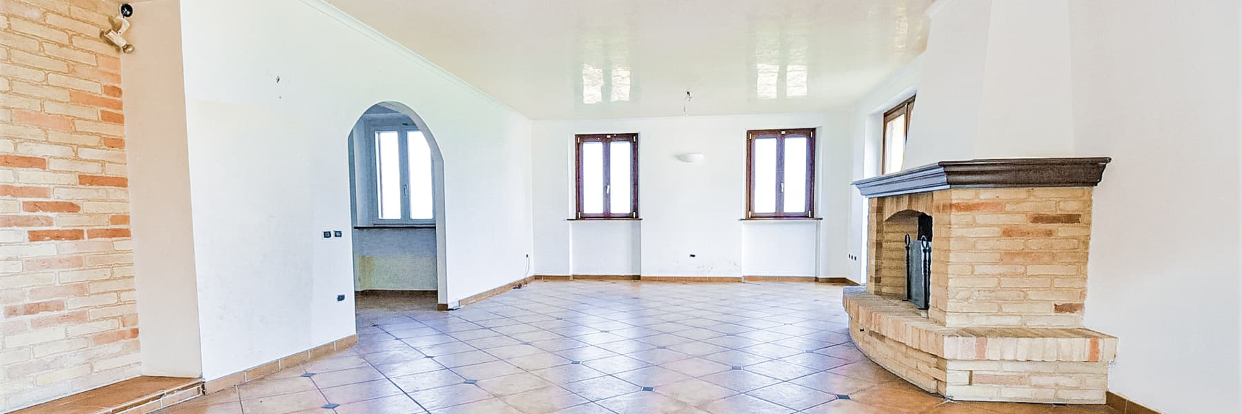 Charming Villa in Recanati, Marche Region