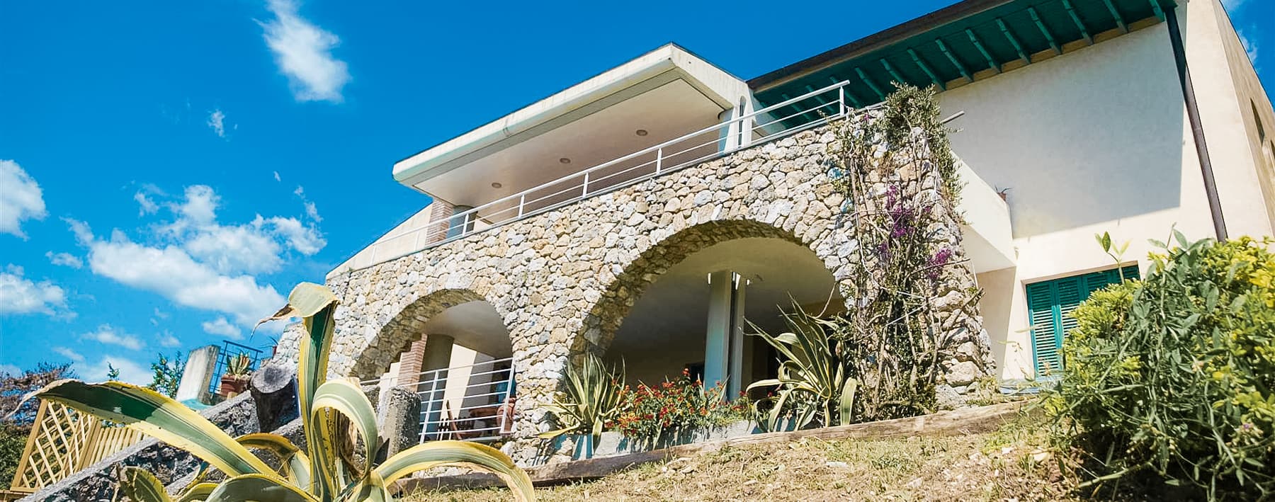 Spacious Villa with Pool in Massarosa, Tuscany