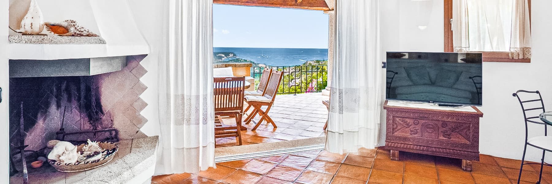 Townhouse with Bay Views in Sardinia, Arzachena