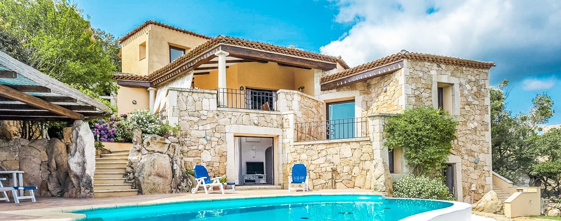 Townhouse with Bay Views in Sardinia, Arzachena