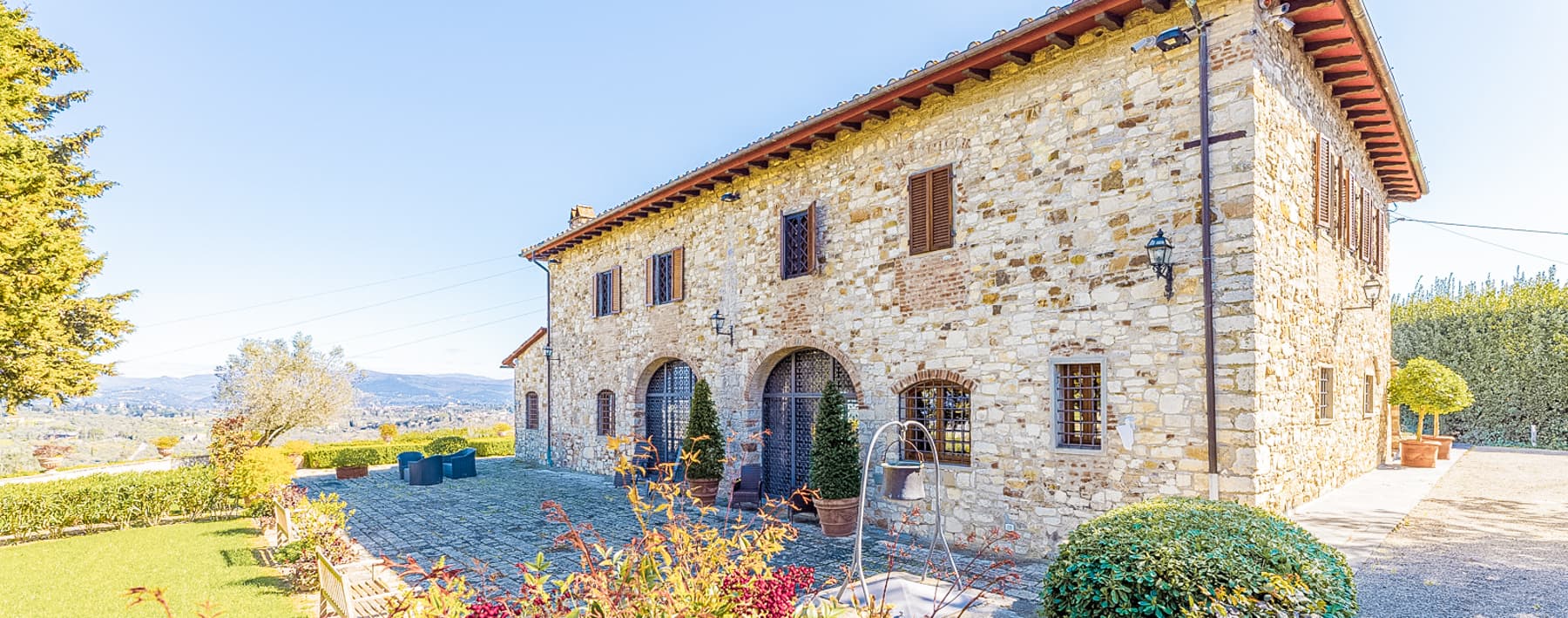 Luxurious Villa Overlooking Florence, Tuscany