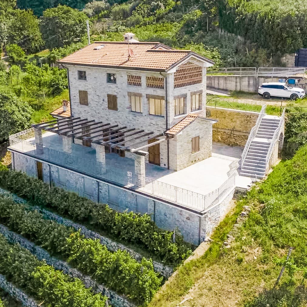 Elegant Apartment in Pietrasanta, Tuscany's Versilia