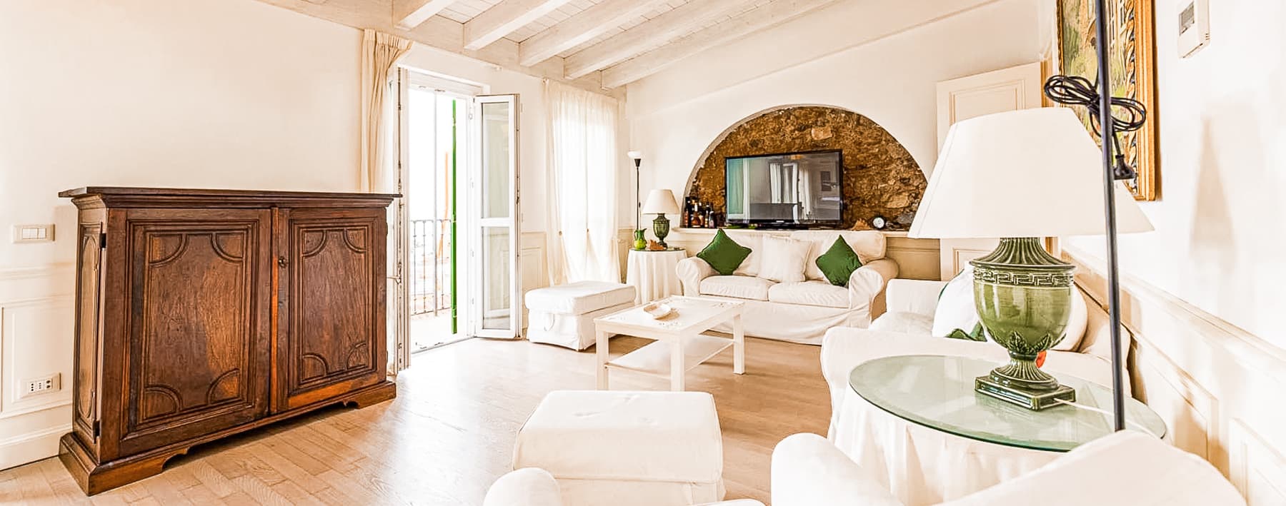 Elegant Row House in Rio, Tuscany - Isola d’Elba Charm