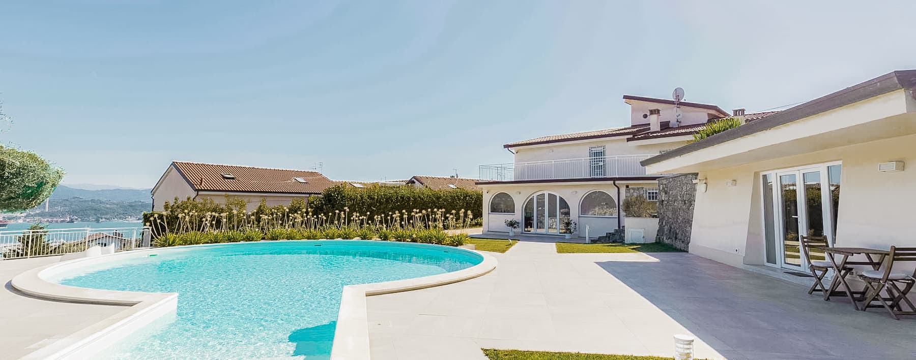 Elegant Villa with Pool in La Spezia, Liguria