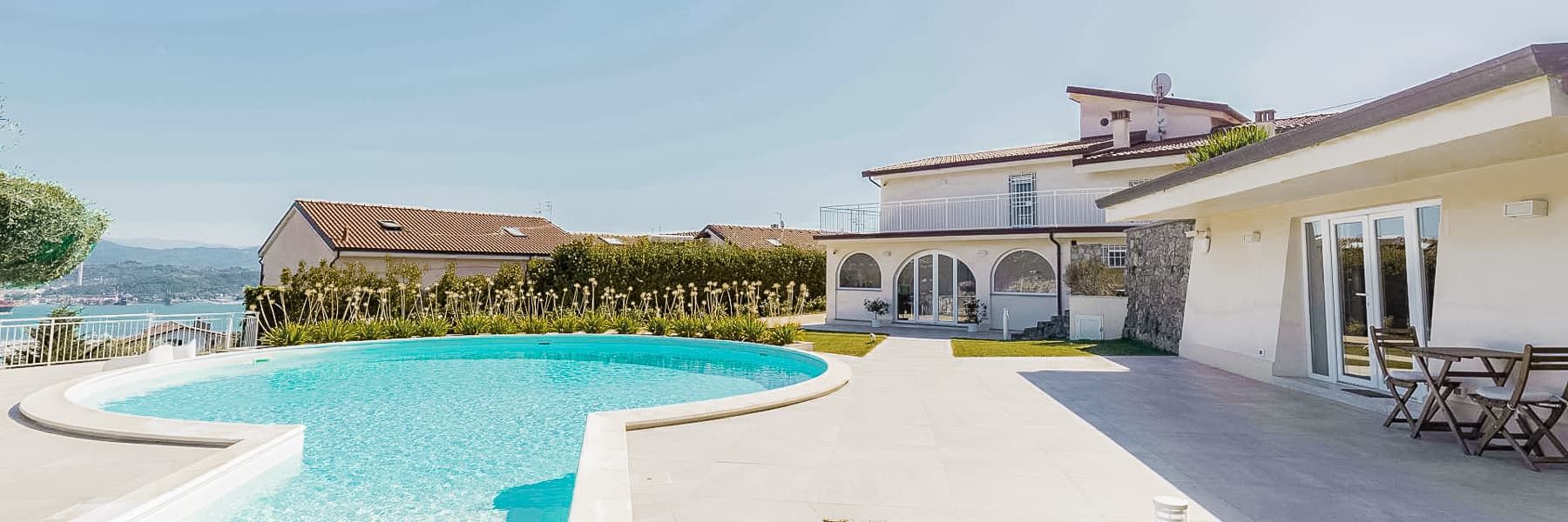 Elegant Villa with Pool in La Spezia, Liguria