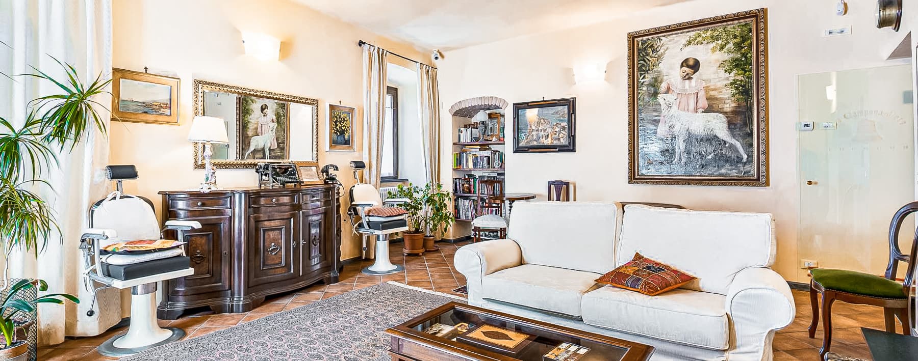 Restored Villa in Arcola, Liguria with 485 Sq. mt.