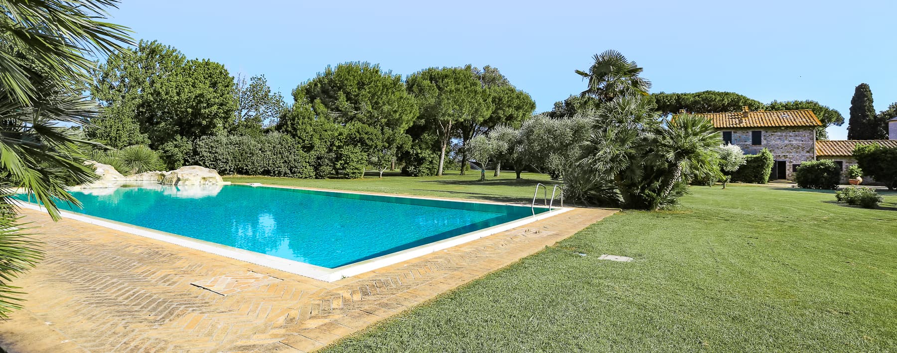 Elegant Villa Near Castiglione della Pescaia, Tuscany