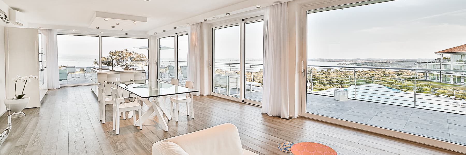 Apartment Overlooking Lake Garda, Padenghe sul Garda