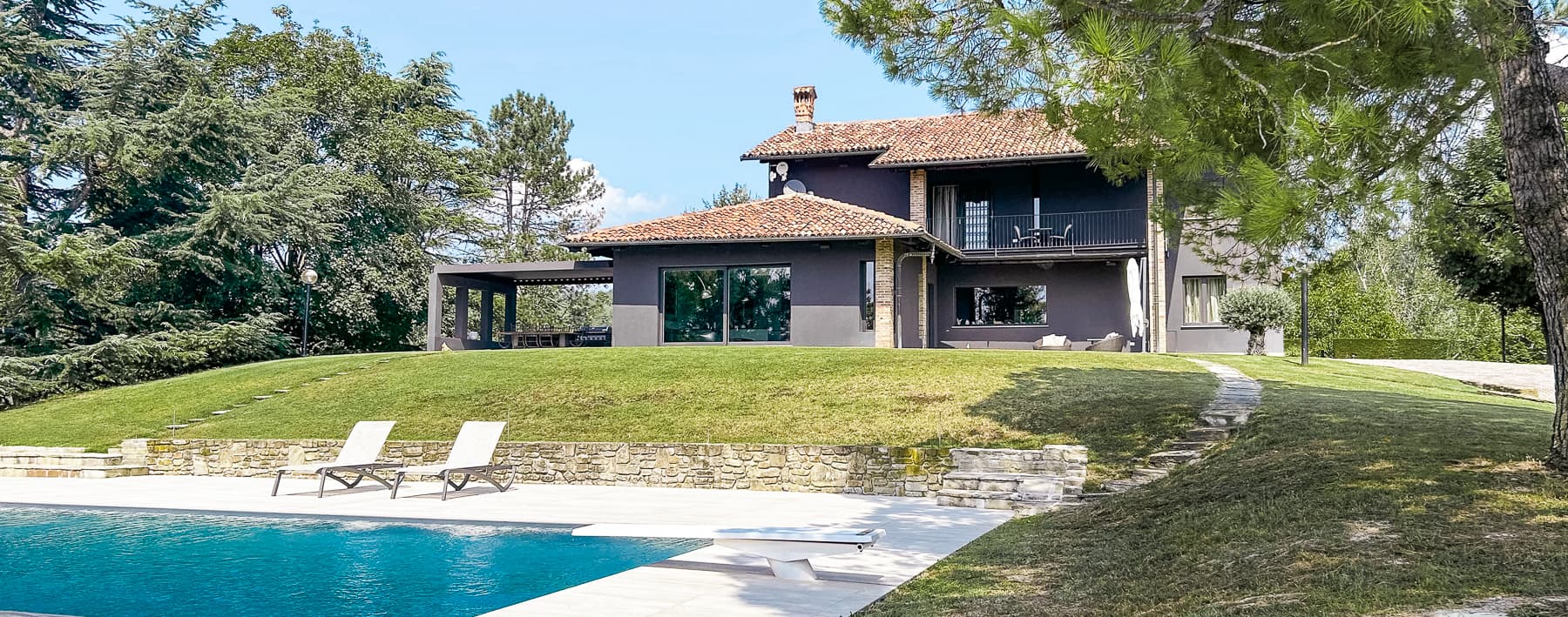 Charming Villa in Piobesi d'Alba, Piedmont