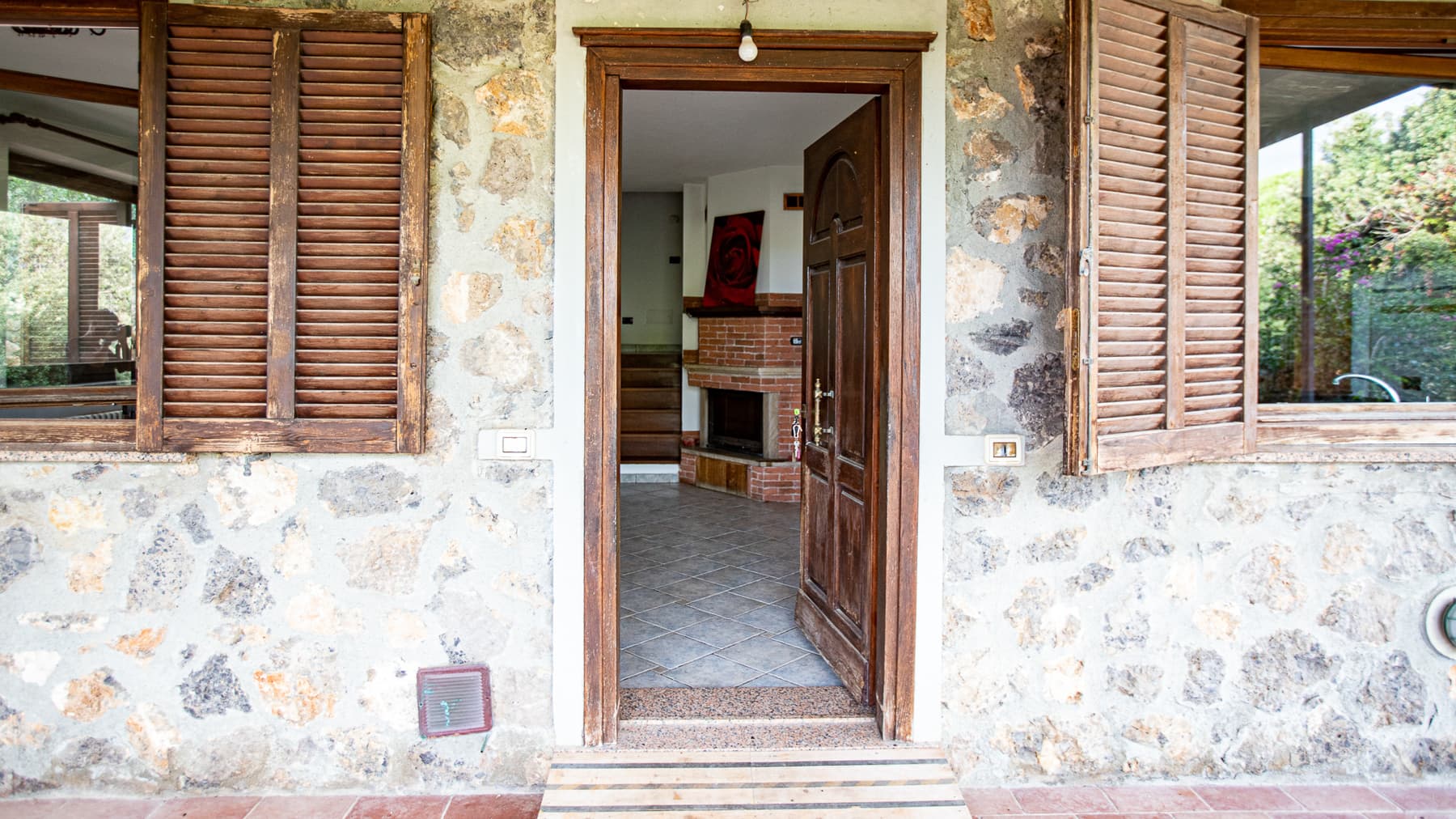 Big Image 14
