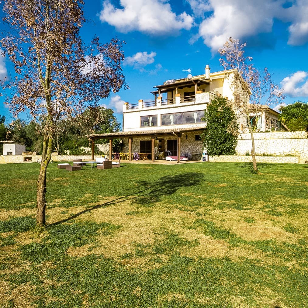 Elegant Villa in Scenic Montalto di Castro, Lazio