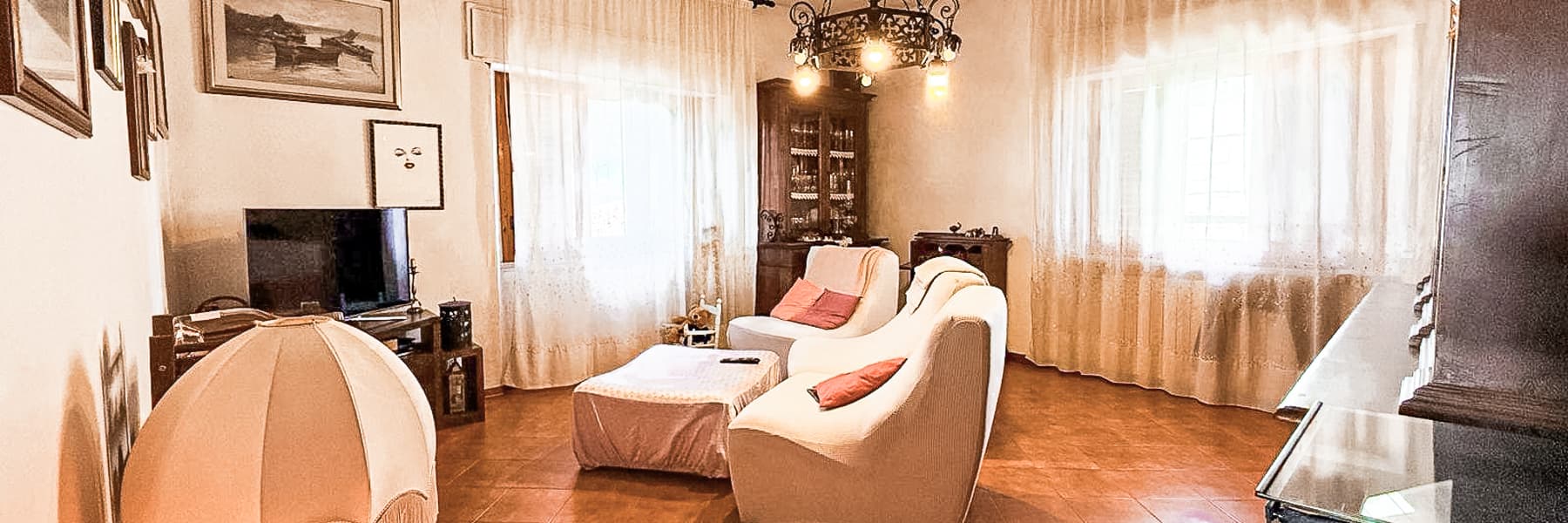 Charming Villa in Lastra a Signa, Tuscany, 318 Sq. mt.