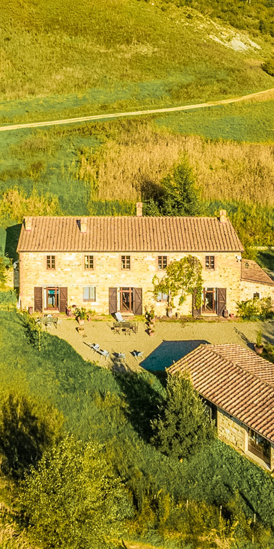 Apartment in Montalcino's Val d’Orcia, Tuscany Charm