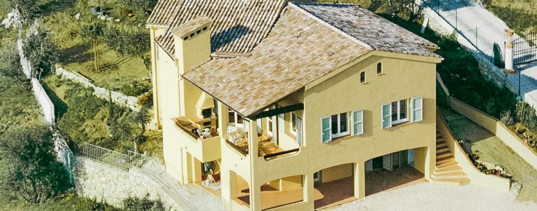 Elegant Villa with Pool in Scenic Massarosa, Tuscany