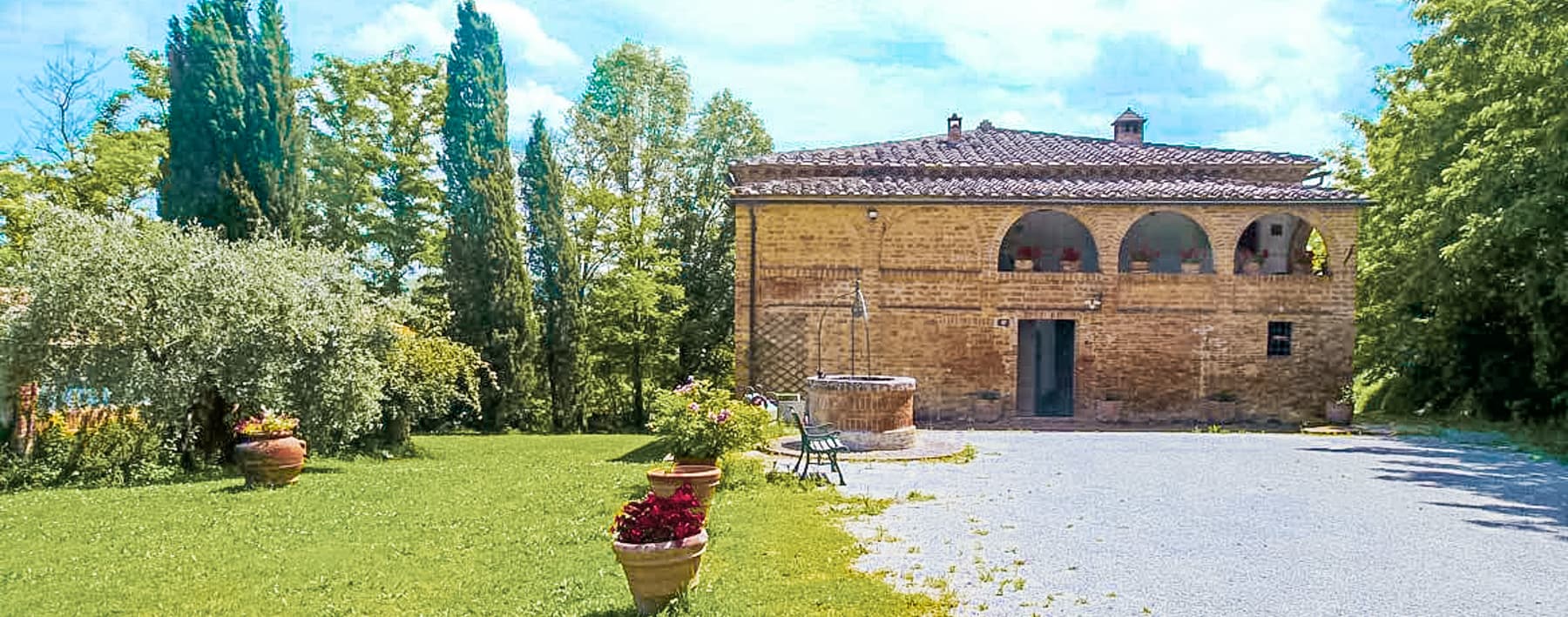 Rustic Country House in Buonconvento, Tuscany