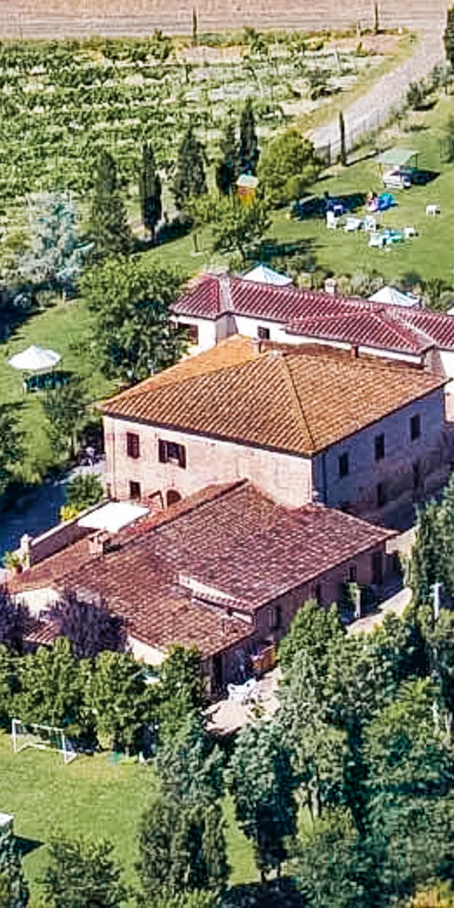 16th Century Country House in Tuscany, Near Siena