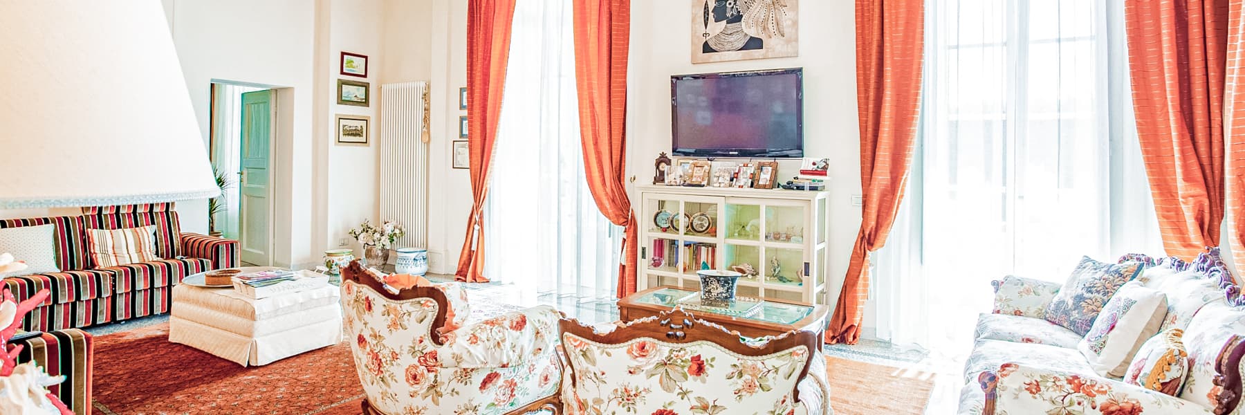 Charming Villa in Massa, Tuscany with Sea Views