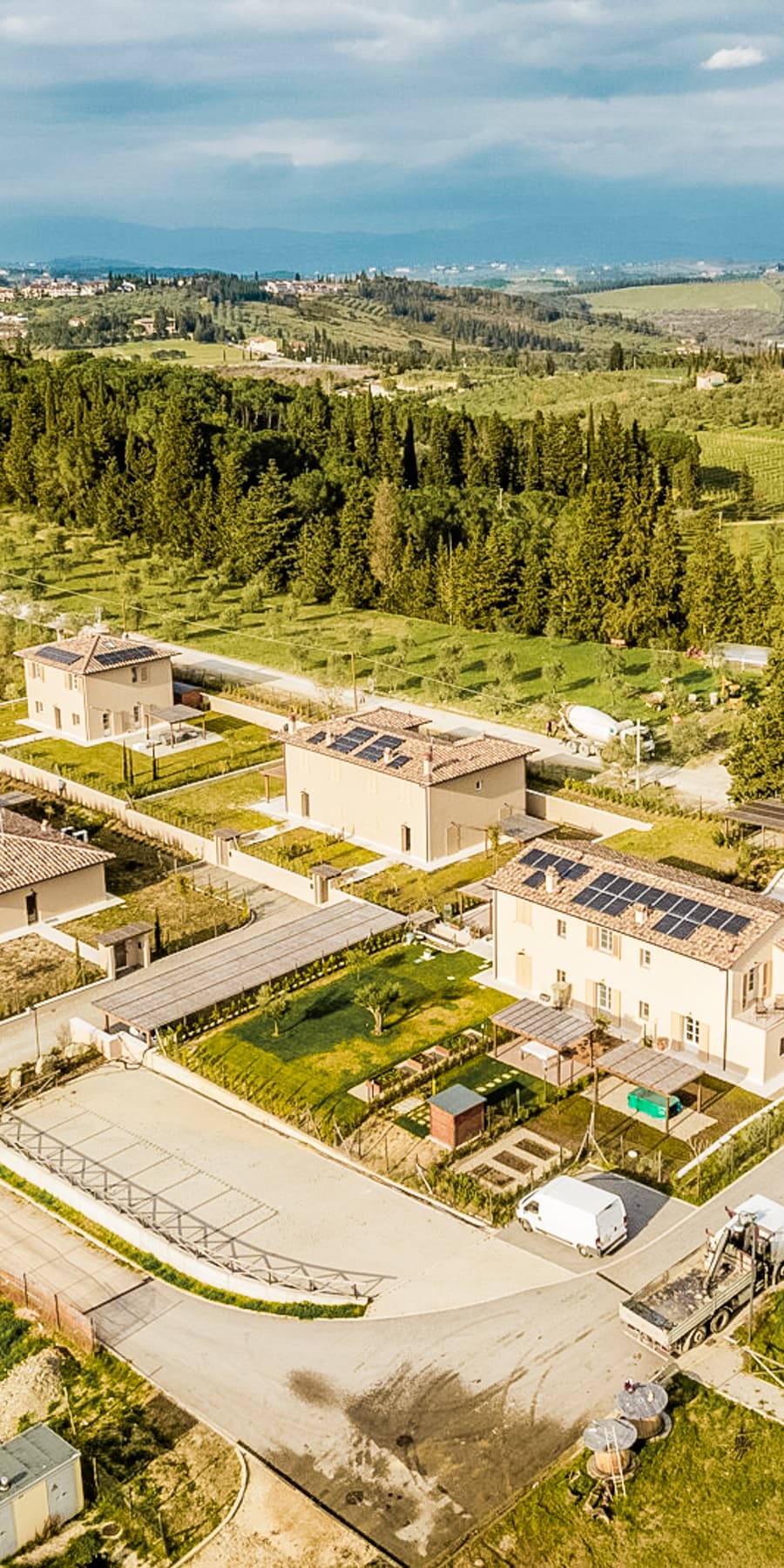 Elegant Villa with Panoramic Views in Chianti, Tuscany