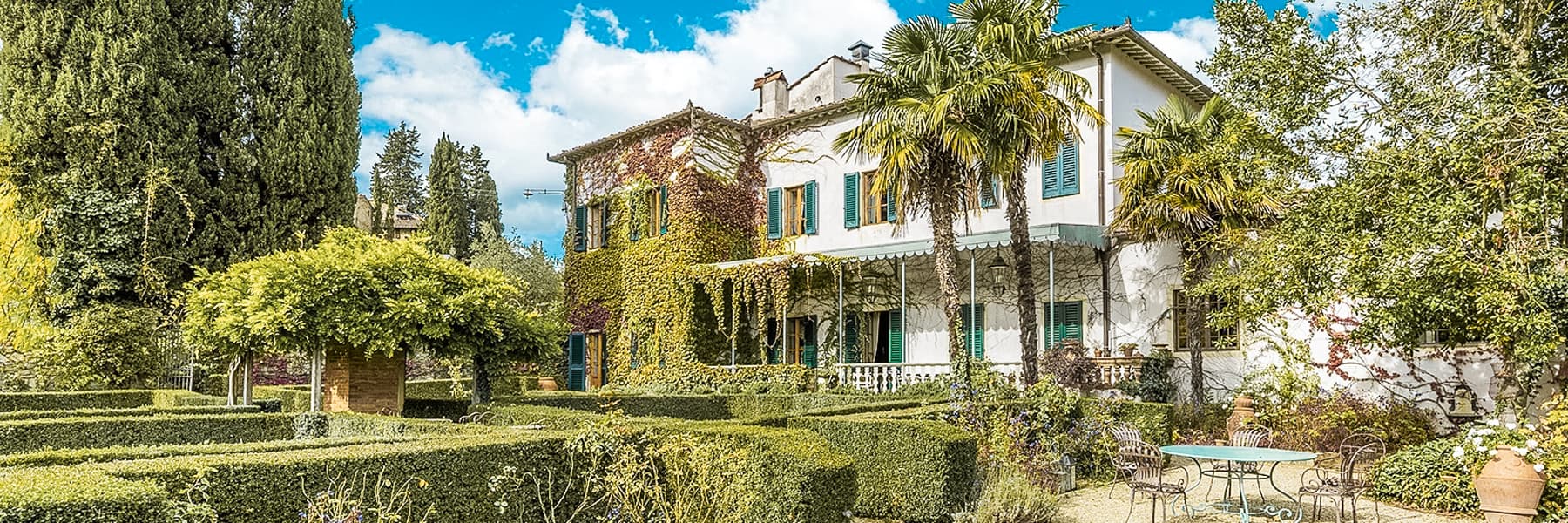 Charming Villa in Chianti, Tuscany with Pool Views