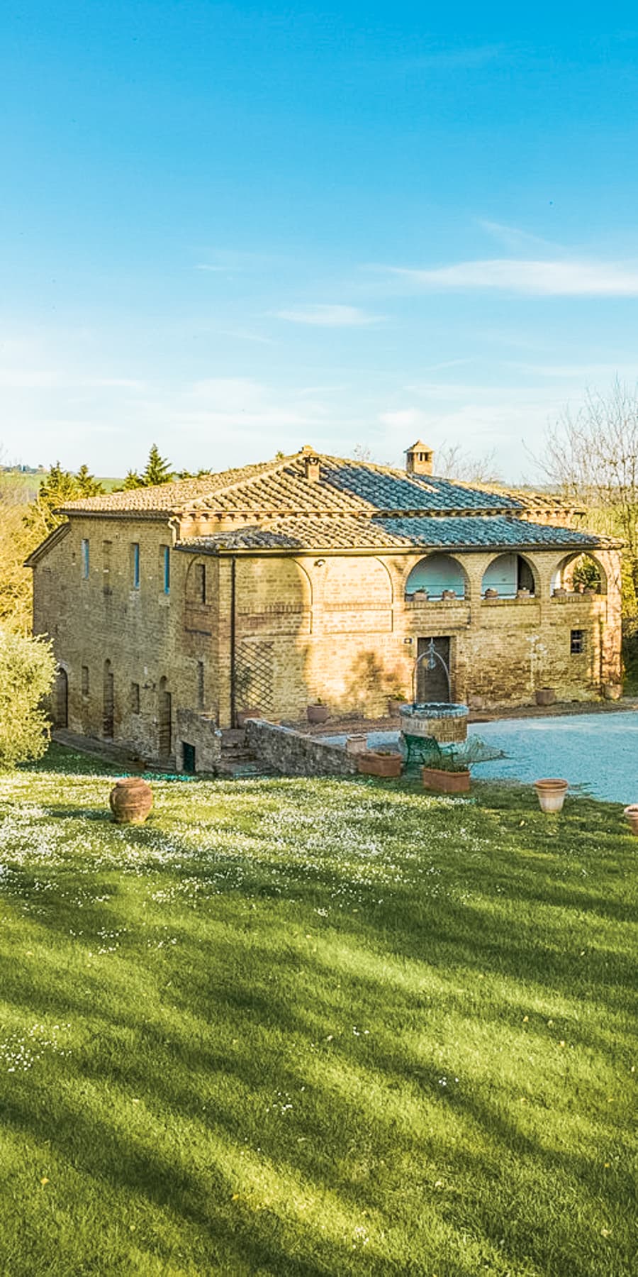 Rustic Country House with Views in Tuscany’s Buonconvento