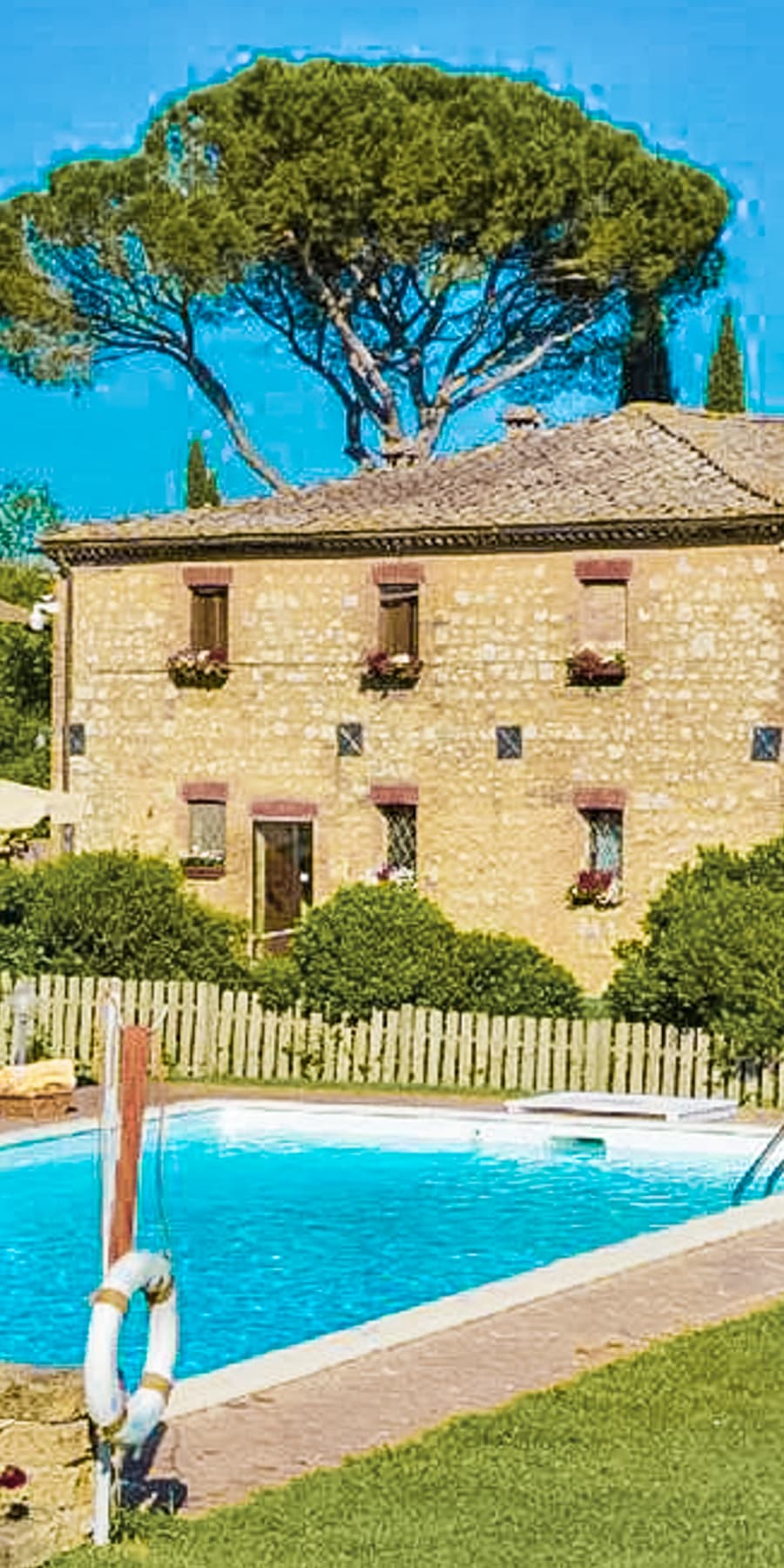 Luxury Agritourism in Monteroni d'Arbia, Tuscany