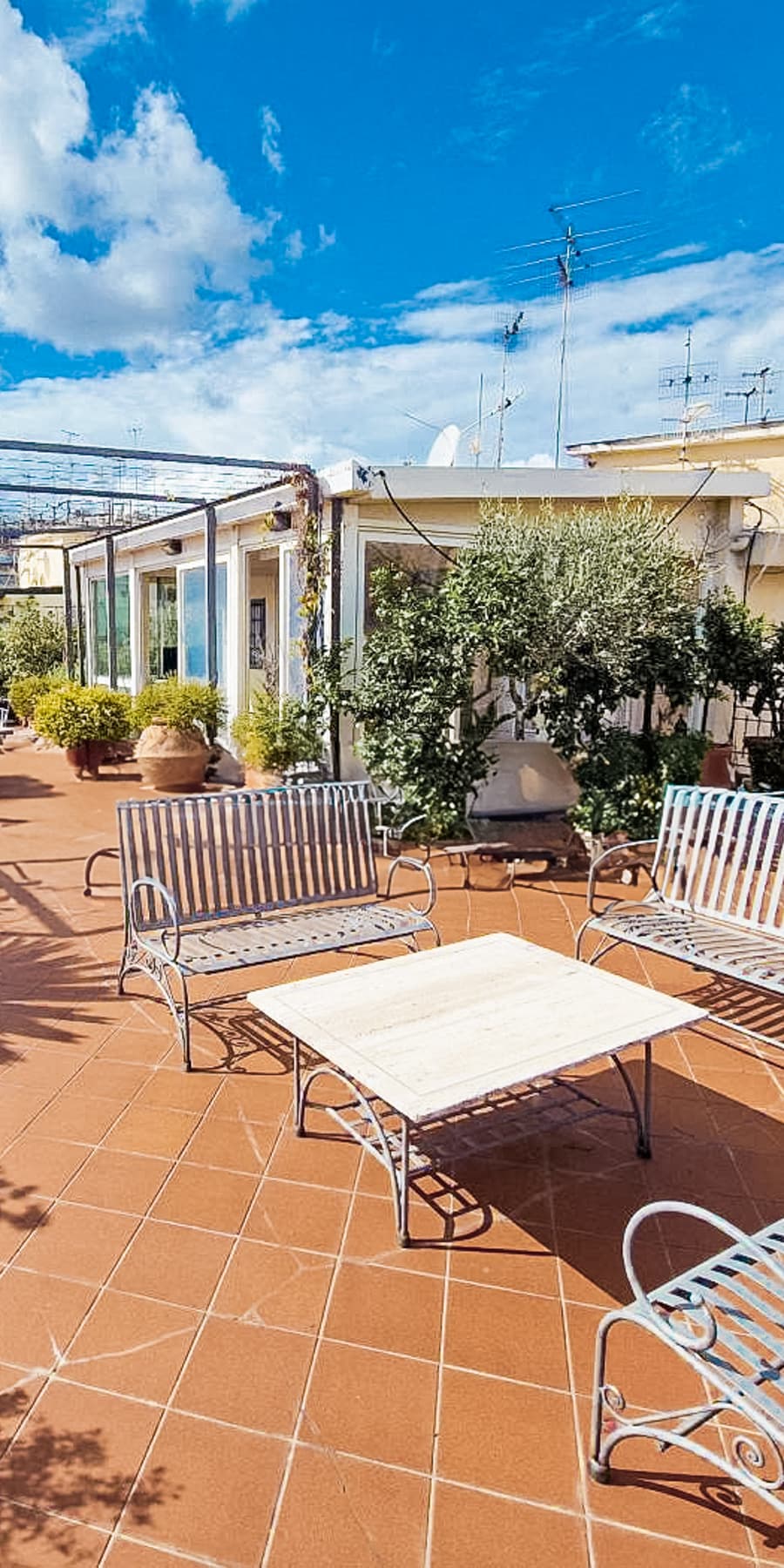 Elegant Apartment in Vibrant Naples, Campania