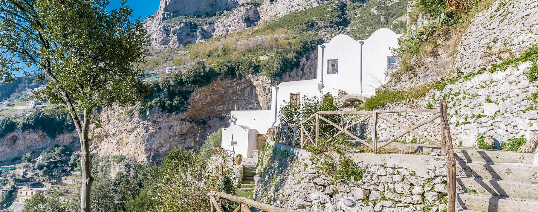 Detached House on the Stunning Amalfi Coast, Campania
