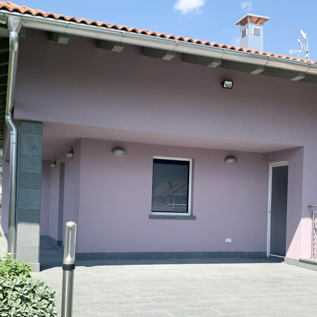 Villa moderna con ampio terreno a Scurelle