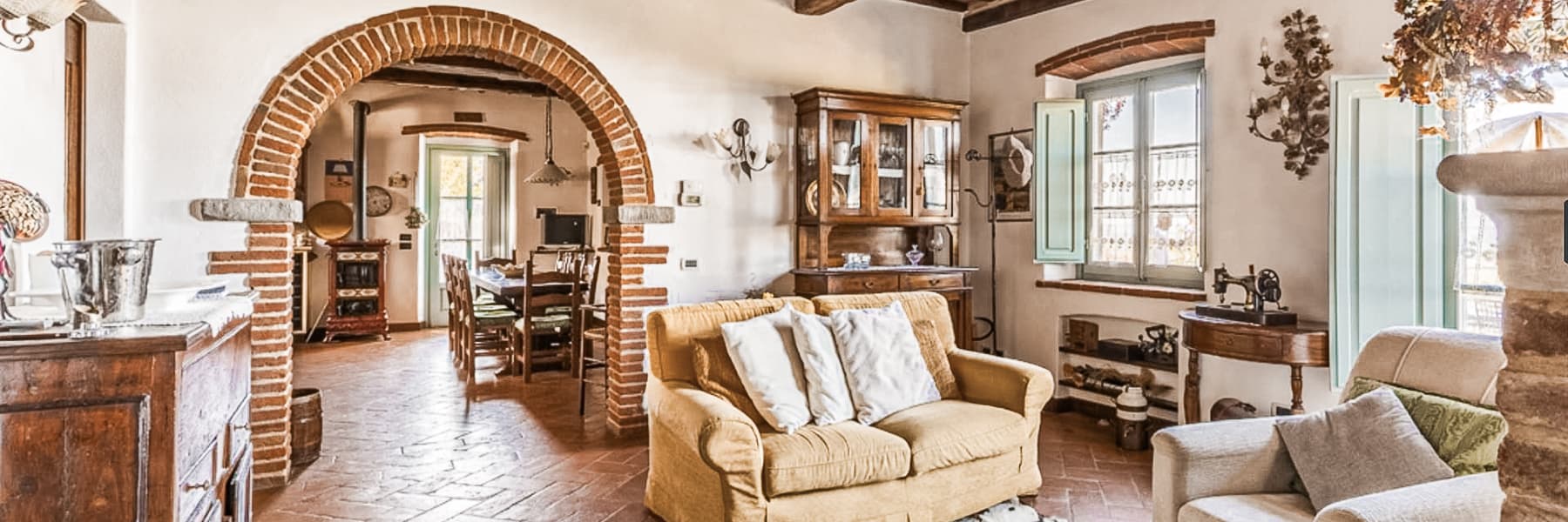 Charming Country House in Tuscany, Near Cortona