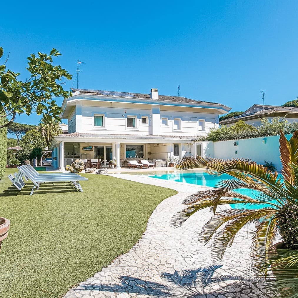 Elegant Villa in Rome, Lazio