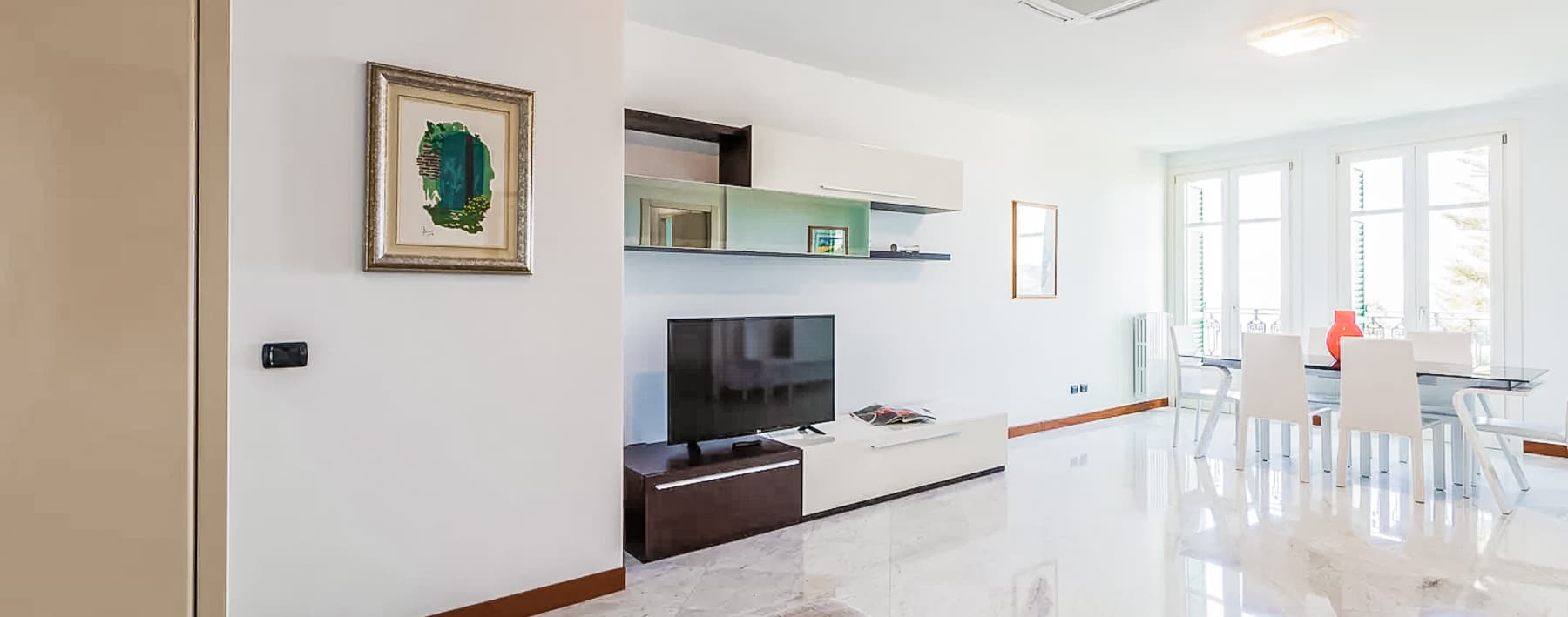 Elegant Apartment in Ospedaletti, Liguria with Seaview