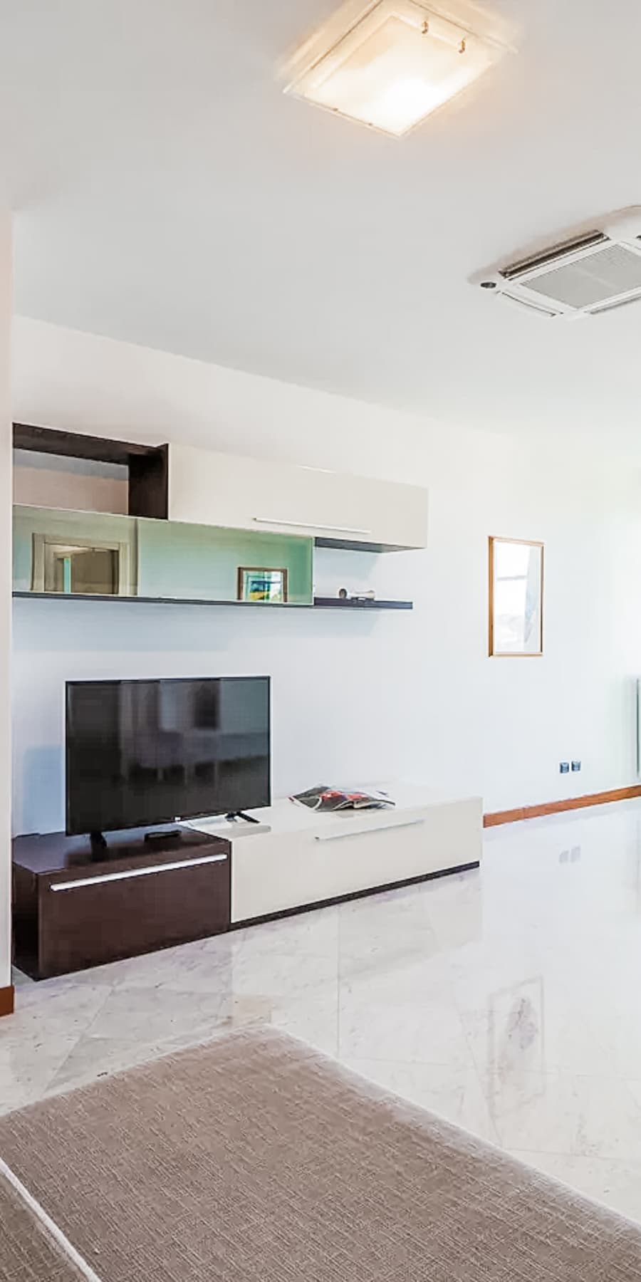 Elegant Apartment in Ospedaletti, Liguria with Seaview