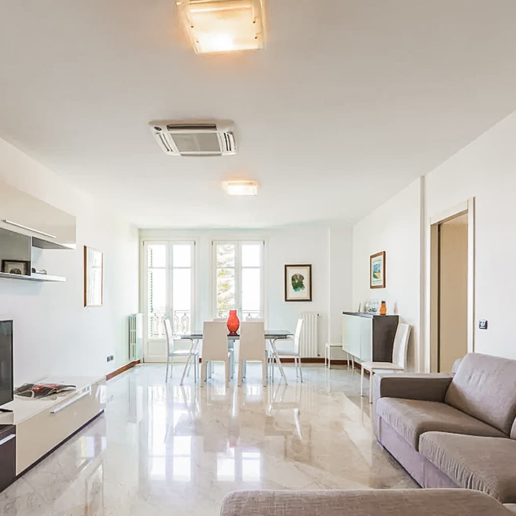 Elegant Apartment in Ospedaletti, Liguria with Seaview